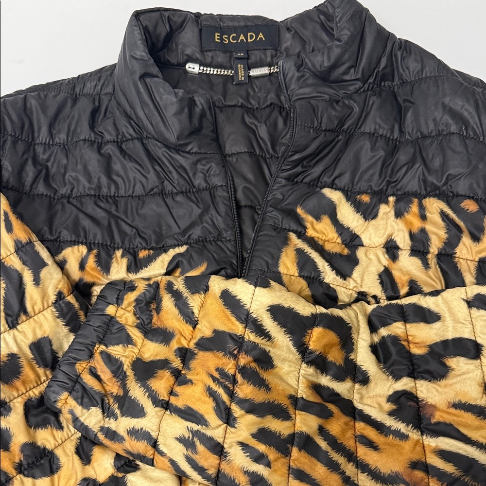 Escada Black and Animal Print Leopard Quilted puffer Jacket 36 / 4-6 / M